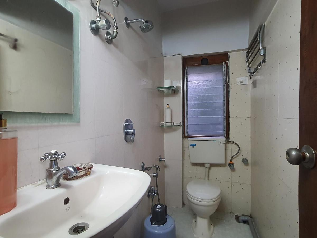Osi Apartments Perry Cross Bandra West Мумбаи Экстерьер фото